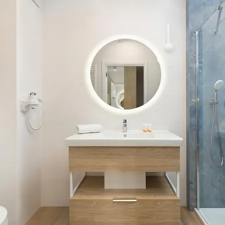 Elegancki Apartament Bel Mare Z Parkingiem By Rent Like Home Miedzyzdroje Exterior photo