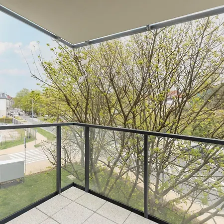 Elegancki Apartament Bel Mare Z Parkingiem By Rent Like Home Miedzyzdroje Exterior photo